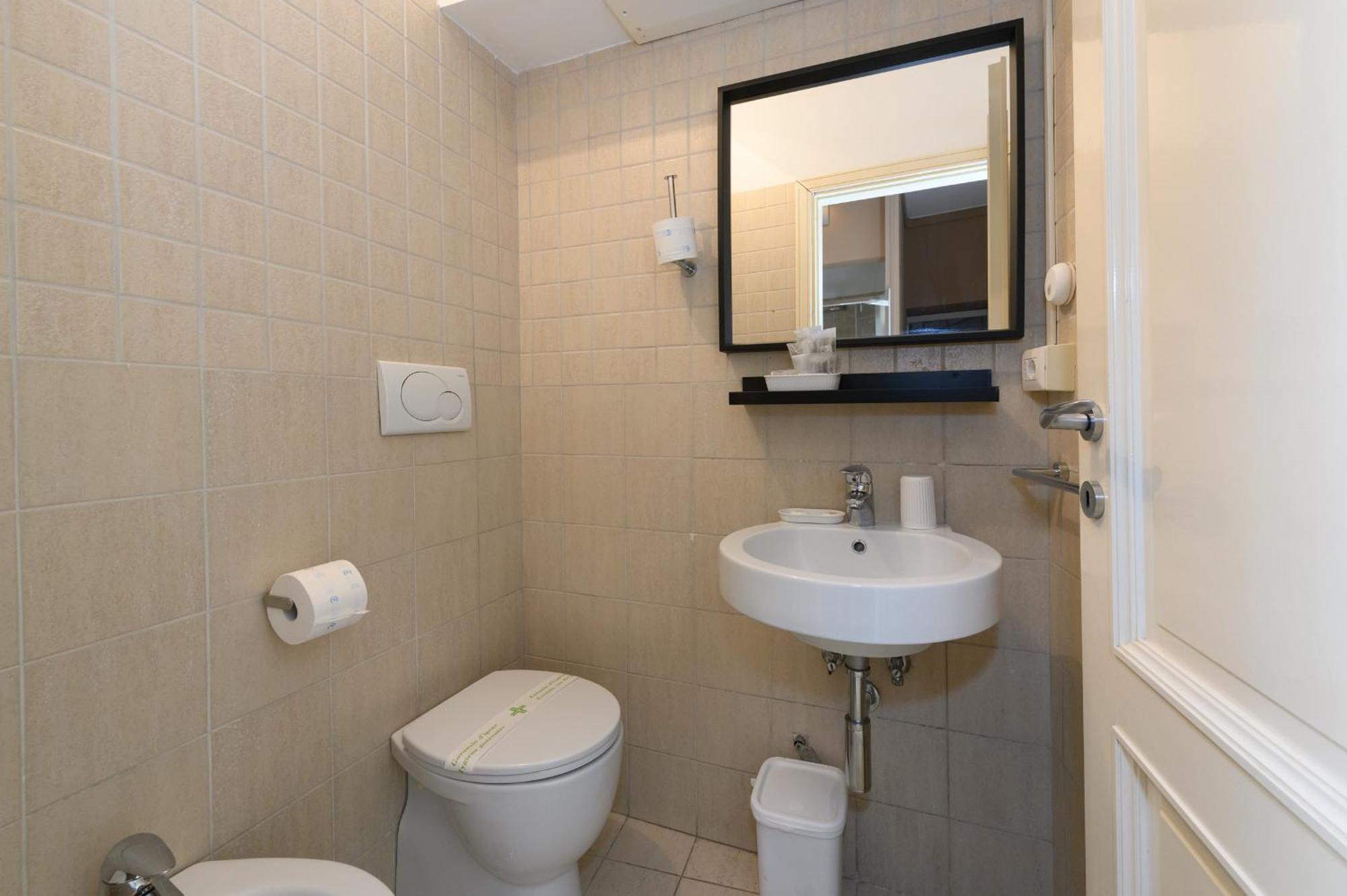 A-Rome Suite ภายนอก รูปภาพ